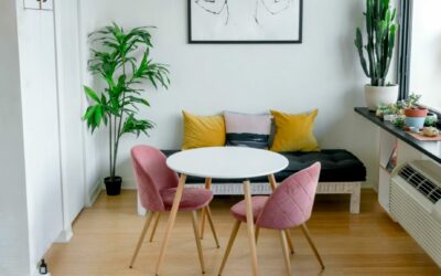 Charge mentale visuelle : pourquoi épurer votre intérieur libère votre esprit